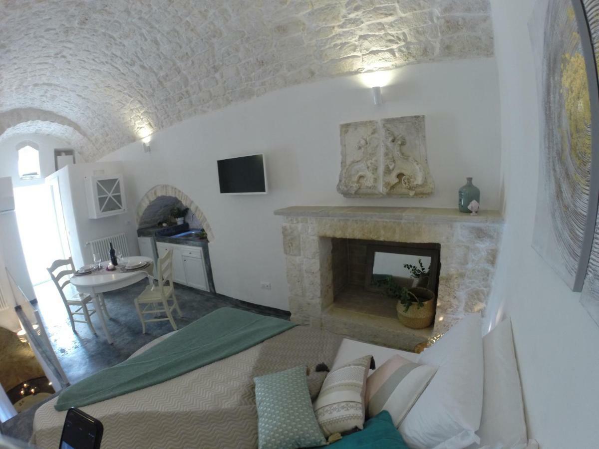 White Luxury Suite Ostuni By Gonewlocation Exterior photo
