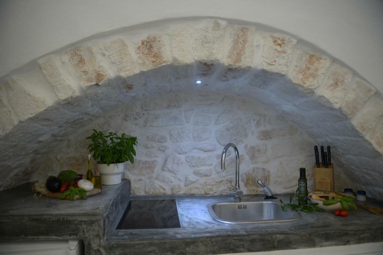 White Luxury Suite Ostuni By Gonewlocation Exterior photo