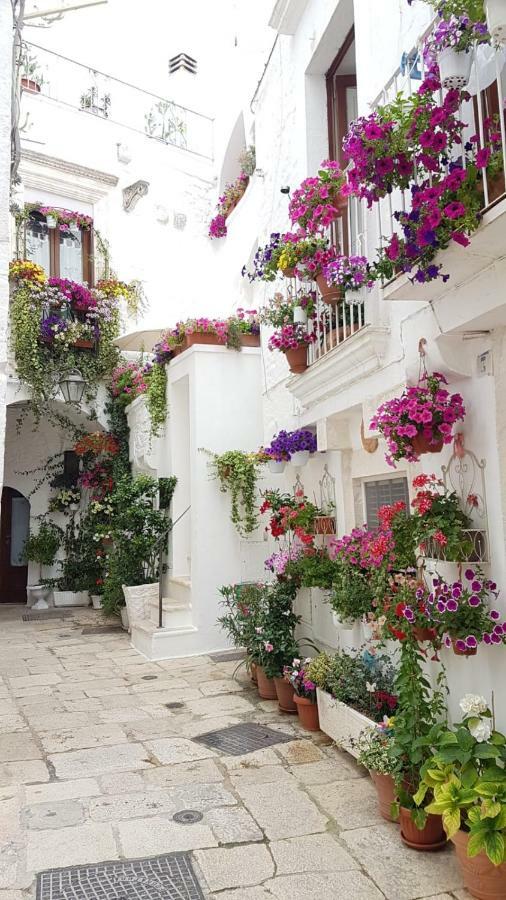 White Luxury Suite Ostuni By Gonewlocation Exterior photo